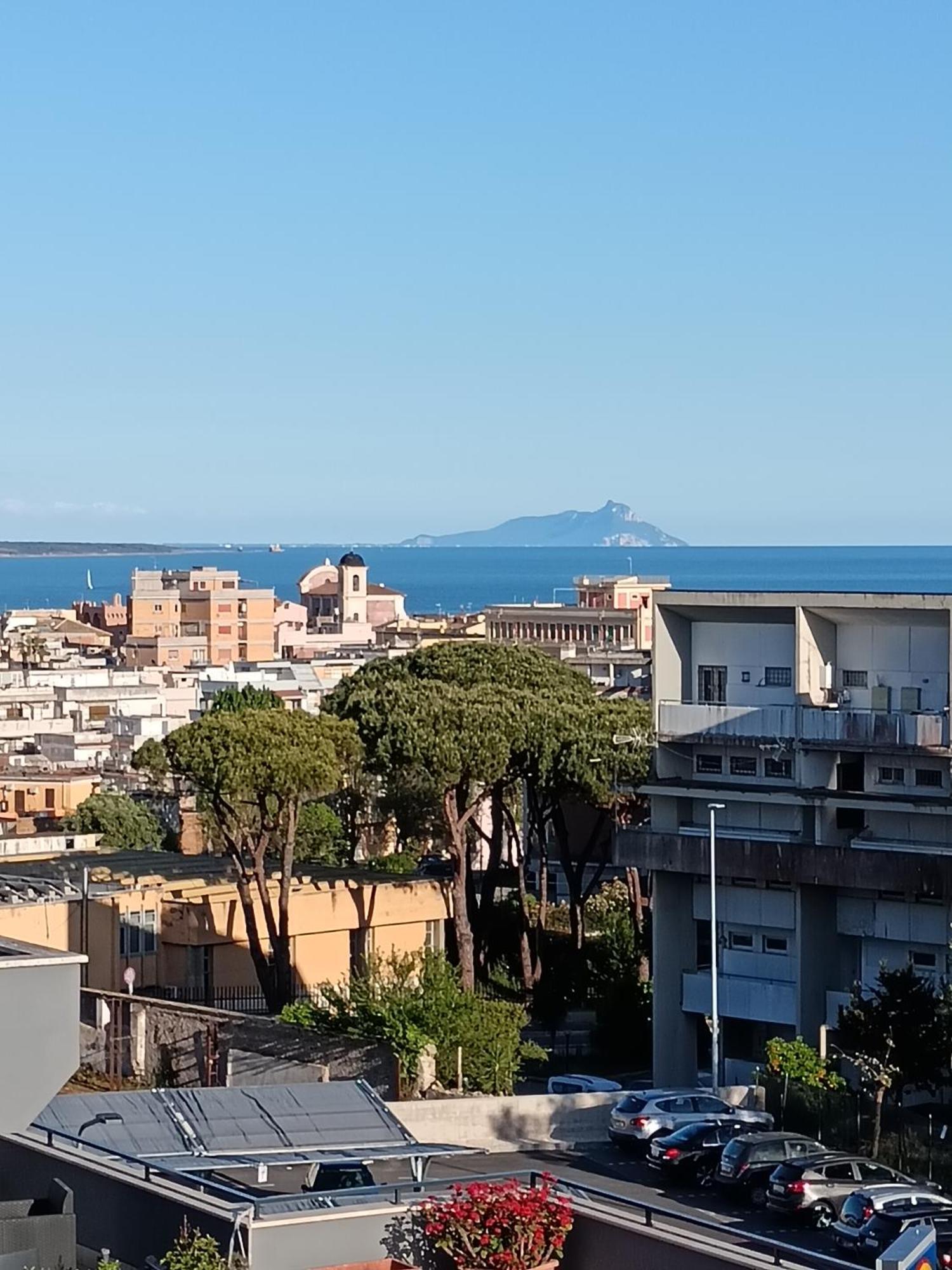 Апартаменты Terrazza Delle Rose Неттуно Экстерьер фото